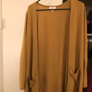 Large Lularoe mustard Sarah